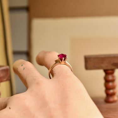 Antique 14K Gold Pink Ruby Solitaire Ring, Prong-Set Ruby Ring, Polished Yellow Gold Band, 585, Victorian Jewelry, Size 6 3/4 US 