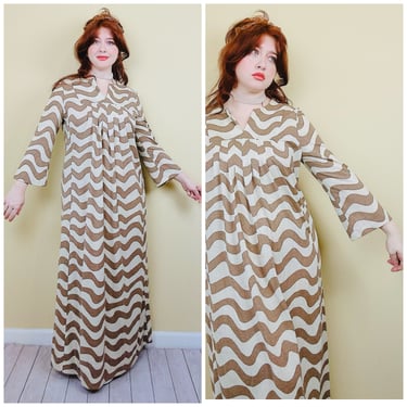 1970s Vintage Cirette Poly Cotton Wave Dress / 70s Khaki and Taupe Flared Sleeve Maxi Dress / Size Medium - Large 