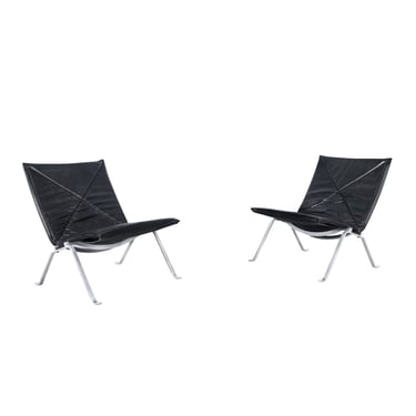 Early Leather PK22 Lounge Chairs by Poul Kjearholm for E. Kold Christensen