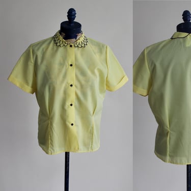 1940s Pastel Yellow Embroidered Blouse with Petite Collar. M/L. By Copperhive Vintage 