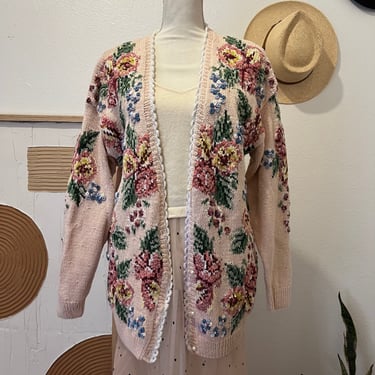 90s Vintage Hand Knit Cottage Floral Embroidered Oversized Cardigan Sweater L 