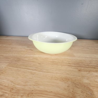 Pyrex 024 2 QT Bowl 