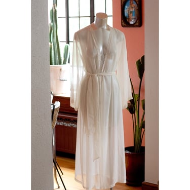 Vintage Duster Robe - Lace Trim - 1970s - Vintage Lingerie - Boho, Bridal, Wedding 