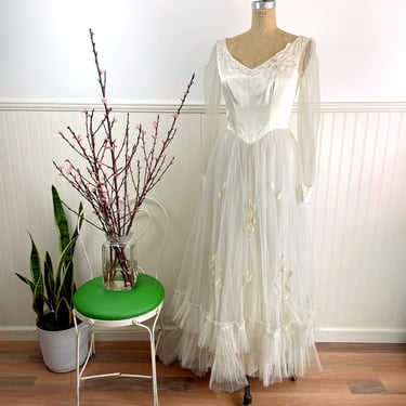 Satin and tulle wedding gown - size small - vintage wedding dress 