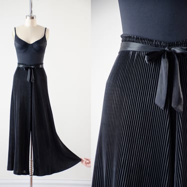black wide leg pants | 90s plus size vintage high waisted dark academia accordion pleated palazzo flare bell bottom pants 