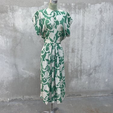 Vintage 1940s Vase Antique Print Green &amp; White Silk Dress Full Length Wiggle