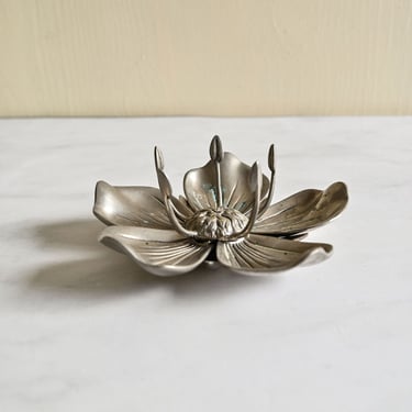 1970s italian white brass lotus sculptural ashtray, in the style of gucci