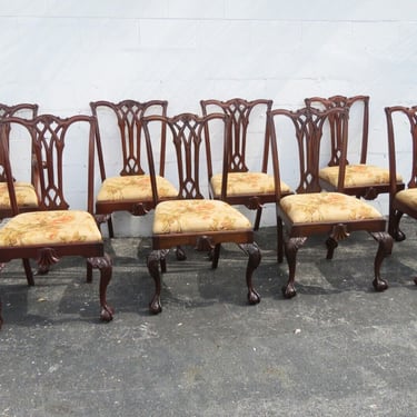 Chippendale Carved Ball and Claw Feet Mahogany Set of Eight Dining Chairs 3431