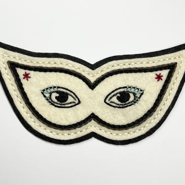 Handmade / hand embroidered off white & black felt patch - harlequin mask patch - vintage style - traditional tattoo 