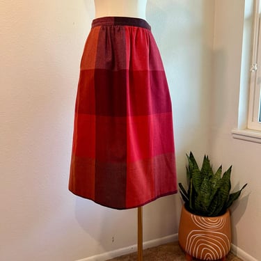 Vintage USA Wool Bright Pink Plaid Checkered Knee Length Pocket Skirt Size Small 