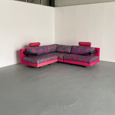 Memphis Design Postmodern 'Sity' Modular Sectional Sofa, Antonio Citterio for B&B Italia, 1972 / Rare and Early Original Production 