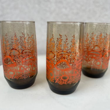 Vintage tall tumbler Smokey brown glasses set 3 orange mushrooms theme by Anchor Hocking 