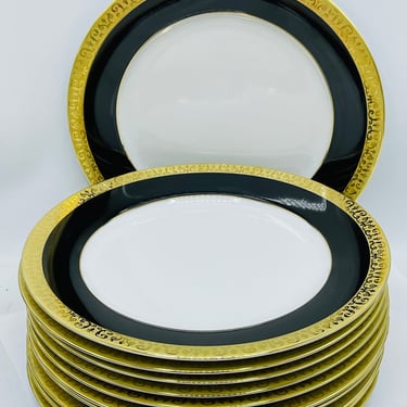 Set of 11 Unused 1991 Royal Gallery Gold Buffet Salad Plate Navy Blue Gold Trim 8.5" 