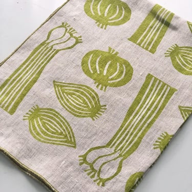 Onion Vegetable design, Linen Tea Towel 