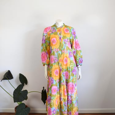 Elizabeth Arden1960s Technicolor Floral Housecoat/Lounge Robe - S/M 