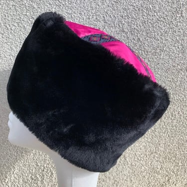 Vintage Head Skiwear sKI hat black faux fur neon pink accents sz 20” band Medium 