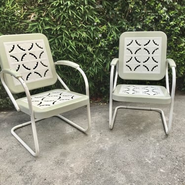 MID CENTURY MODERN Outdoor Chairs | Patio Chairs | Pair | Sea Green | Cream 
