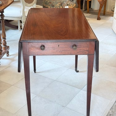 Antique English Drop Leaf Table