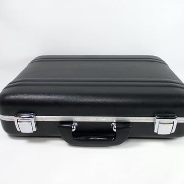 ZERO Corporation Hard Shell Briefcase Vintage Black Pebbled Plastic Attaché Retro Executive Lawyers Travel Bag Top Handle Laptop Case 