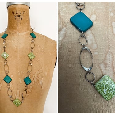Vintage 1960’s featherweight mod chain necklace | green resin & lightweight silver links, beautiful quality artisan piece 