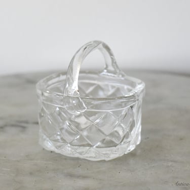 Small Glass Basket 