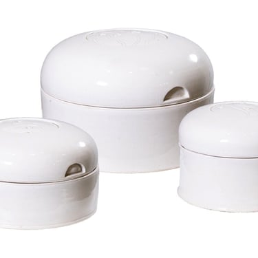Contemporary Set of 3 Joan Lurie Porcelain Round Lidded Vessels 1987 