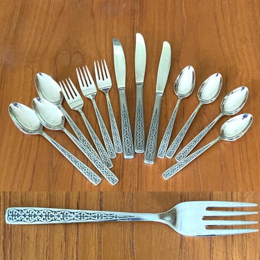 13 pieces Wm Rogers custom stainless IS panel knives forks spoons 