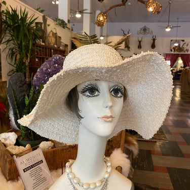 1960s wide brim hat, sunhat, white straw, vintage 60s hat, sanger harris, Kentucky derby, 