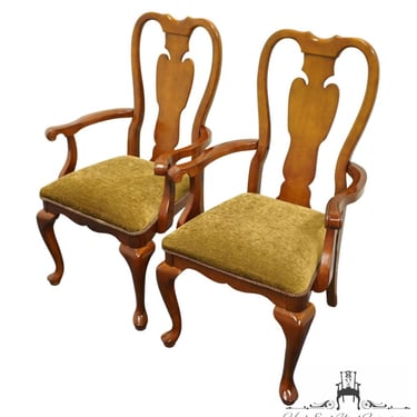 Set of 2 UNIVERSAL FURNITURE Solid Cherry Traditional Queen Anne Style Dining Arm Chairs 610636-95 