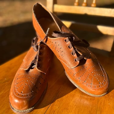 Vintage 1940s Varsity Sports Brown Leather Ladies Oxford Shoes - Size 8.5 