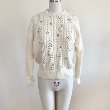 Cream-Colored Pullover sweater with Floral Embroidery and Pointelle Details - 1960s 