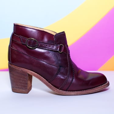 Vintage Stacked Wood Heel Ankle Boots | Size 6 1/2 