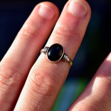 Sterling Silver Black Onyx Cabochon Ring, Minimalist Black Stone Ring, Stacking Ring, 925 Jewelry, Size 6 US 