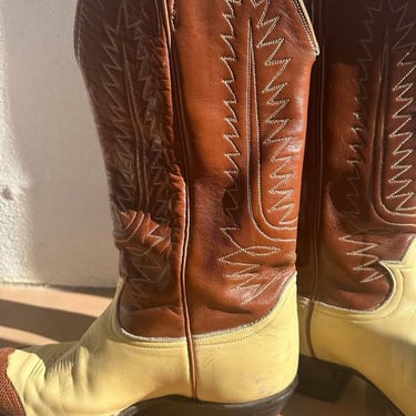 Tony Lama Cowboy Boots - Brown/Cream