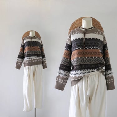 nordic style pullover sweater - m 
