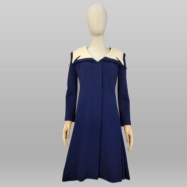 1960s Mini Dress / 1960s Sailor Dress / 1960s Mod Dress / Sailor Collar / Statement Collar / 1960s Dress / Navy Mini Dress / Size Medium 