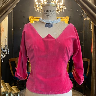 1950s blouse, vintage top, hot pink velvet, fitted cropped top, notched neckline, mrs maisel, pin up style, rockabilly, sexy, side zipper 