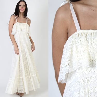 Vintage 70s Off The Shoulder Wedding Dress / Plain White Bohemian Bridal Gown / Long Simple Lace Prairie Tiered Maxi 