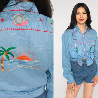 Western Cactus Shirt 70s EMBROIDERED Cowboy Southwest Desert Saguaro Button Up Top 1970s Vintage Long Sleeve Blouse Chambray Medium Large 