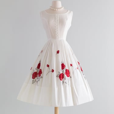 1950's Crisp Cotton Summer Dress With Embroidered Rose Skirt / Small