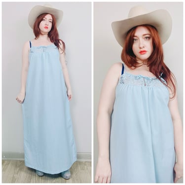 1970s Vintage Formfit Rogers Baby Blue Maxi Nigthgown / 70s / Seventies Pastel Lace Trim Swing Dress / Size Large - XL 