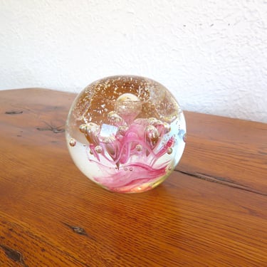 Vintage Glass Paperweight Controlled Bubbles 