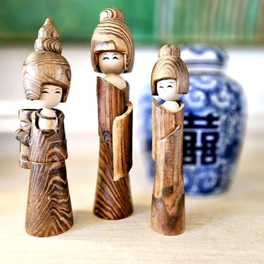 Vintage Kokeshi Doll Set Natural Hand Carved Wood 