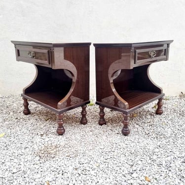 Pair of Mid Century Modern Nightstands / Vintage Polished Bedside Tables /Polished Furniture /Brown Nightstands /Bedside Stands /Italy /'70s 