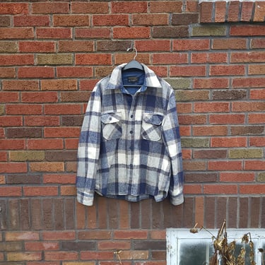 Vintage 1970's JC Penney Blue Wool Blend Flannel Hunting Shirt / Large 