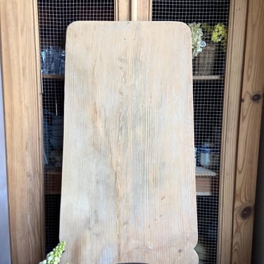 Beautiful farmhouse vintage French heavy wood washboard 