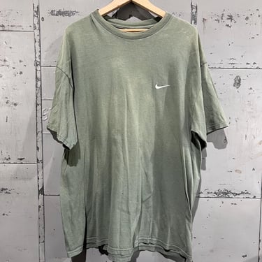 90s XL Sage Nike tshirt embroidered faded tshirt essential 