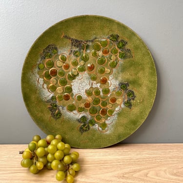 Sascha Brastoff MCM grape enamel wall plate - 14" diameter - 1960s vintage 