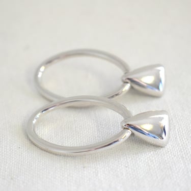 1980s Monet Silver Oval Hoop Clip Earrings 