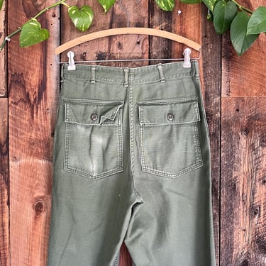 Vintage 60s 1969 Vietnam War OG 107 Fatigue Trousers US military size 28 waist 